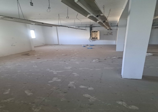 A Louer Local Commercial Borj Louzir - Bien immobilier à {"id":1,"country_id":219,"name":"ARIANA","slug":"ariana"} - Image 2 - Agence Immobilière Maison Plus Elite